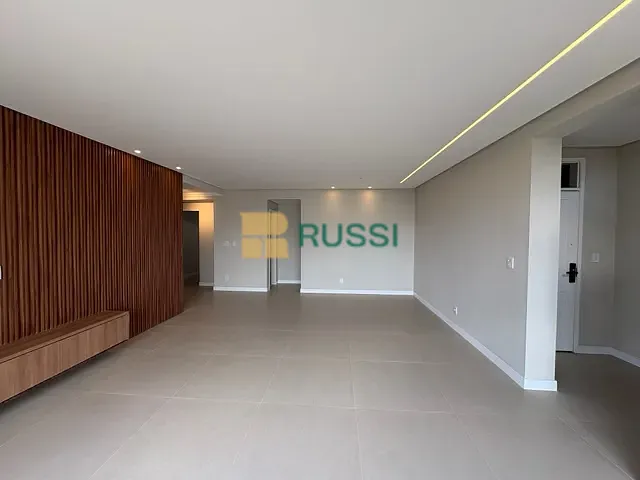 Apartamento 4 quartos e 3 banheiros, à venda, no bairro Centro em São José dos Campos