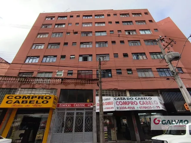 Apartamento 1 quarto e 1 banheiro, para alugar, no bairro Centro em Curitiba