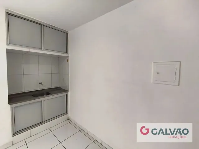 Foto do Apartamento - Kitnet/Studio para alugar 1 quarto, 21 m² em Centro, Curitiba - Edifício Cristine - Senador Correia - 62 | Josué Souza Imóveis