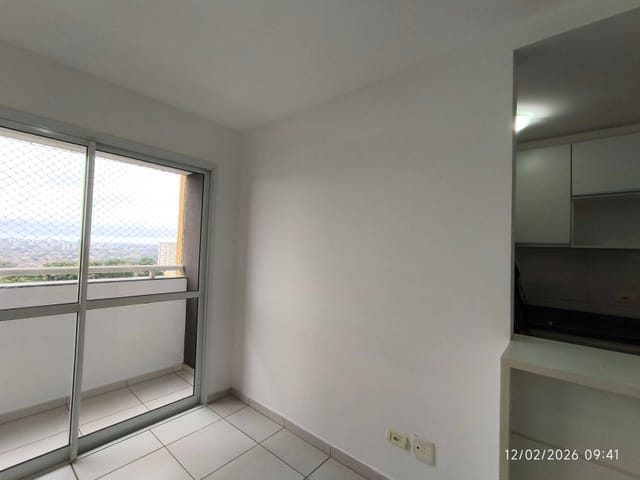 Apartamento 3 quartos e 2 banheiros, para alugar, no bairro Gleba Fazenda Palhano em Londrina