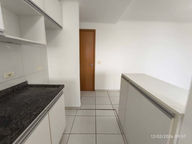 Apartamento 3 quartos e 2 banheiros, para alugar, no bairro Gleba Fazenda Palhano em Londrina