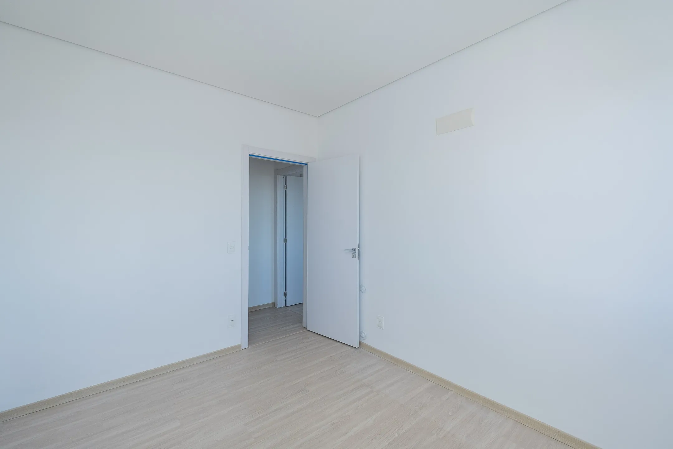 Apartamento 2 dormitórios com 1 suíte para aluguel na Dom Joaquim, bairro Centro, em Pelotas RS, ótima localização e conforto - 8