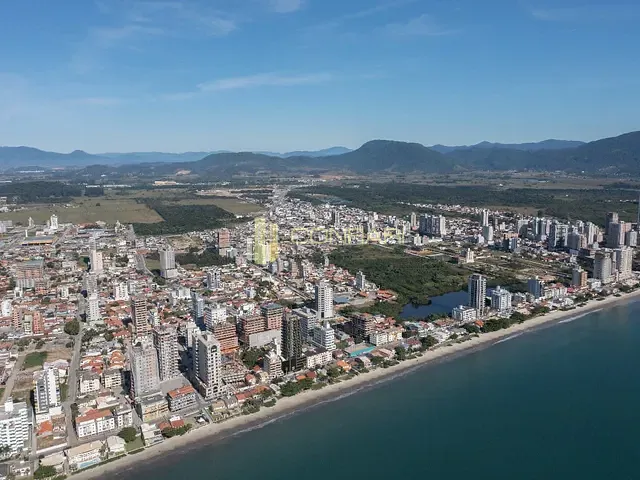Apartamento 4 quartos e 4 banheiros, à venda, no bairro Pereque em Porto Belo