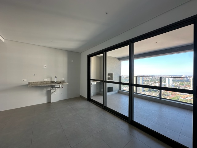 Apartamento com 182m² 3 quartos e 2 banheiros, à venda, no bairro Gleba Palhano em Londrina