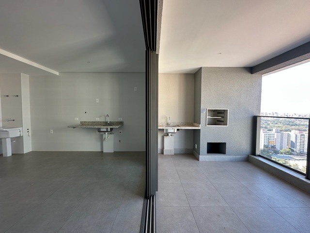 Apartamento com 182m² 3 quartos e 2 banheiros, à venda, no bairro Gleba Palhano em Londrina
