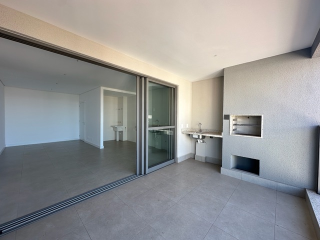 Apartamento com 182m² 3 quartos e 2 banheiros, à venda, no bairro Gleba Palhano em Londrina