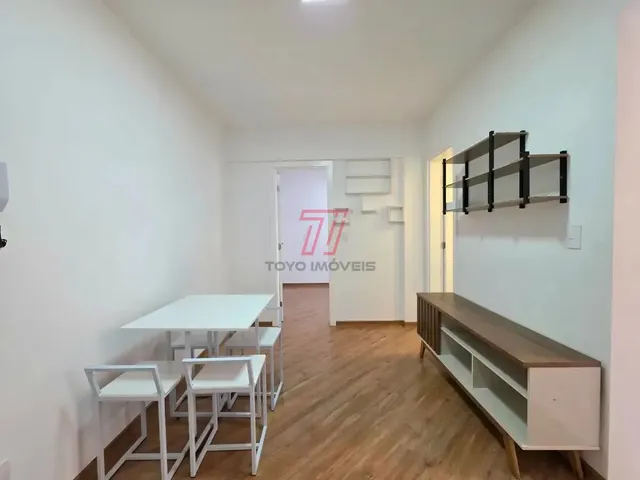 Apartamento 1 quarto e 1 banheiro, para alugar, no bairro Água Verde em Curitiba