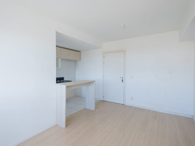 Apartamento 2 quartos e 2 banheiros, à venda ou para alugar, no bairro Areal em Pelotas