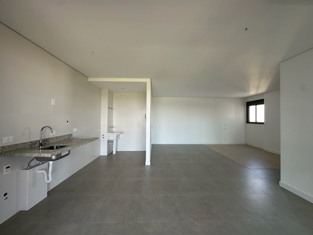Apartamento com 182m² 2 quartos e 2 banheiros, à venda, no bairro Gleba Palhano em Londrina