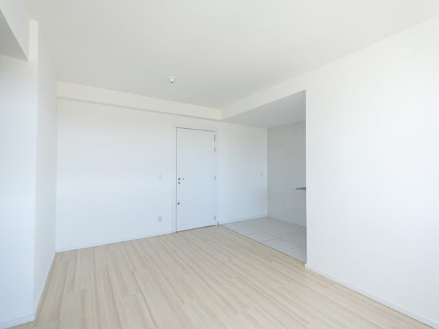 Apartamento 3 quartos e 2 banheiros, à venda ou para alugar, no bairro Areal em Pelotas
