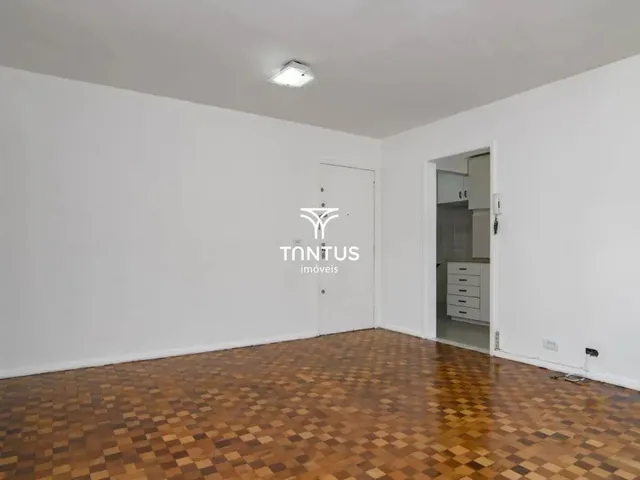 Apartamento 3 quartos e 1 banheiro, à venda, no bairro Cabral em Curitiba