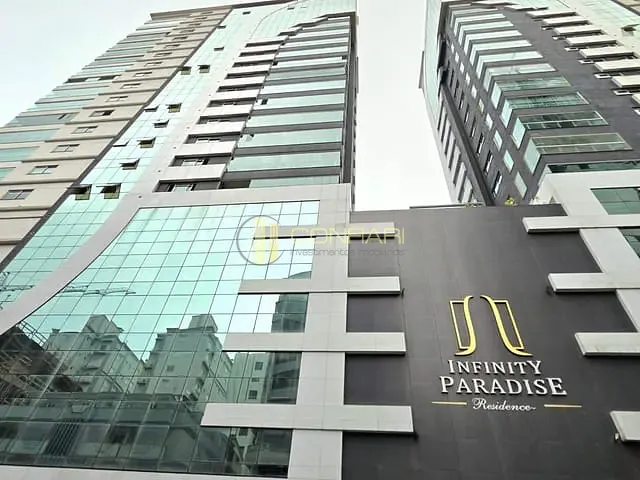 Apartamento 3 quartos e 4 banheiros, à venda, no bairro Meia Praia em Itapema