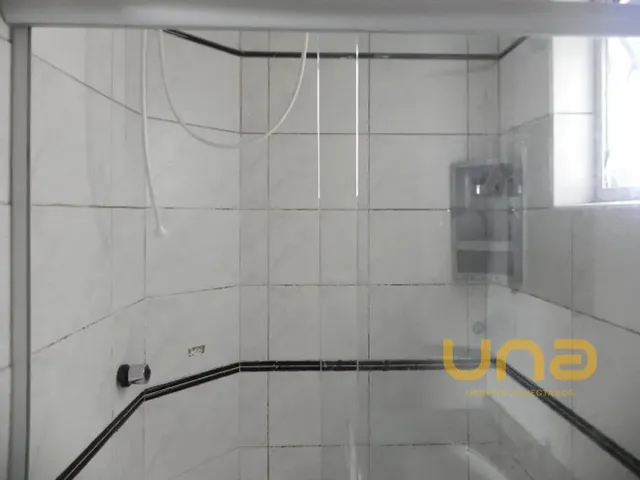 Apartamento 1 quarto e 1 banheiro, para alugar, no bairro CENTRO em Curitiba