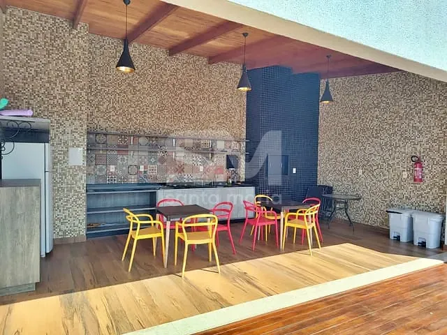 Apartamento com 229m² 3 quartos e 1 banheiro, à venda, no bairro Centro em Chapecó