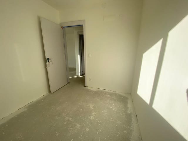 Apartamento 3 quartos e 2 banheiros, à venda, no bairro Areal em Pelotas