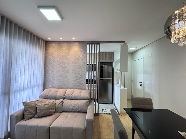 Apartamento 2 quartos e 2 banheiros, à venda, no bairro Centro em Londrina