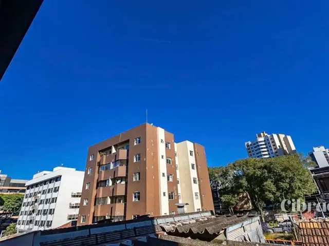 Apartamento 1 quarto e 1 banheiro, à venda, no bairro Água Verde em Curitiba