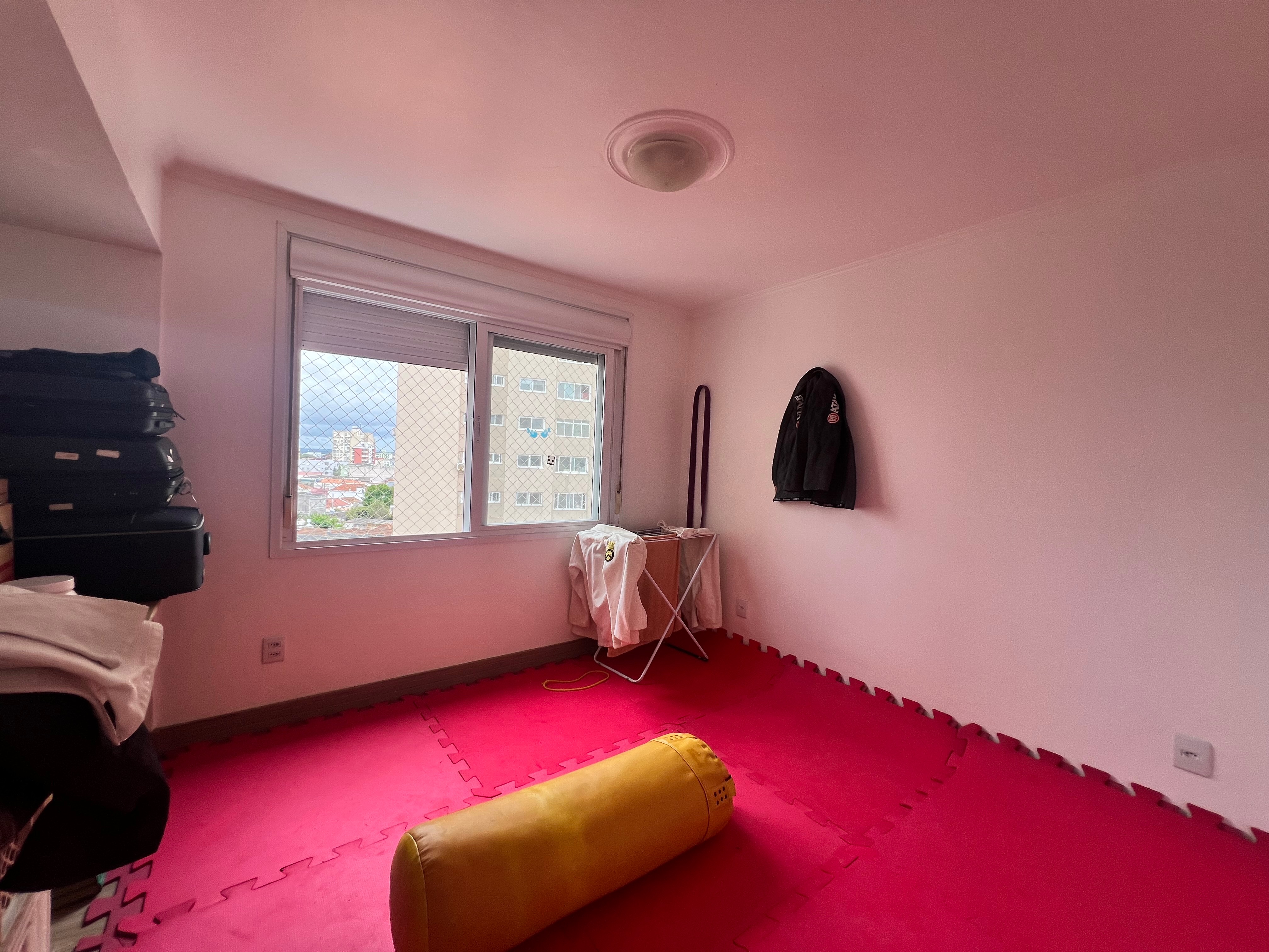 Apartamento à venda no Moinhos de Vento, Centro - 134 m², 3 quartos (sendo 1 suíte), andar alto com ótima posição solar e vaga. - 12