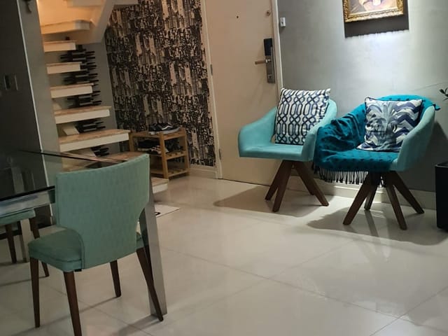 Apartamento com 220m² 3 quartos e 3 banheiros, à venda, no bairro Vila Gumercindo em São Paulo