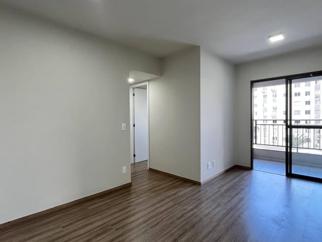 Apartamento com 71m² 2 quartos e 1 banheiro, para alugar, no bairro Vale dos Tucanos em Londrina