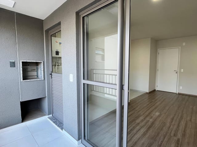Apartamento com 71m² 2 quartos e 1 banheiro, para alugar, no bairro Vale dos Tucanos em Londrina