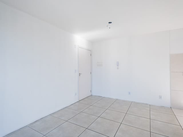 Apartamento com 59m² 2 quartos e 1 banheiro, para alugar, no bairro São Gonçalo em Pelotas
