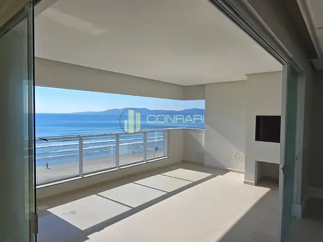 Apartamento 4 quartos e 4 banheiros, à venda, no bairro Meia Praia em Itapema