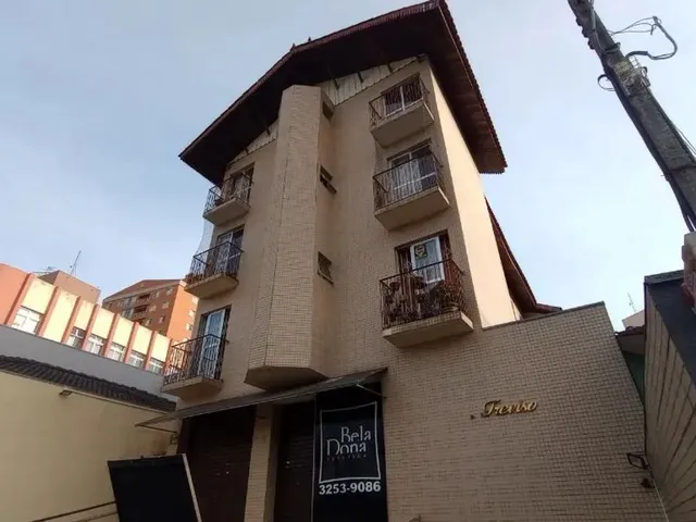 Apartamento 3 quartos e 2 banheiros, à venda, no bairro Ahú em Curitiba