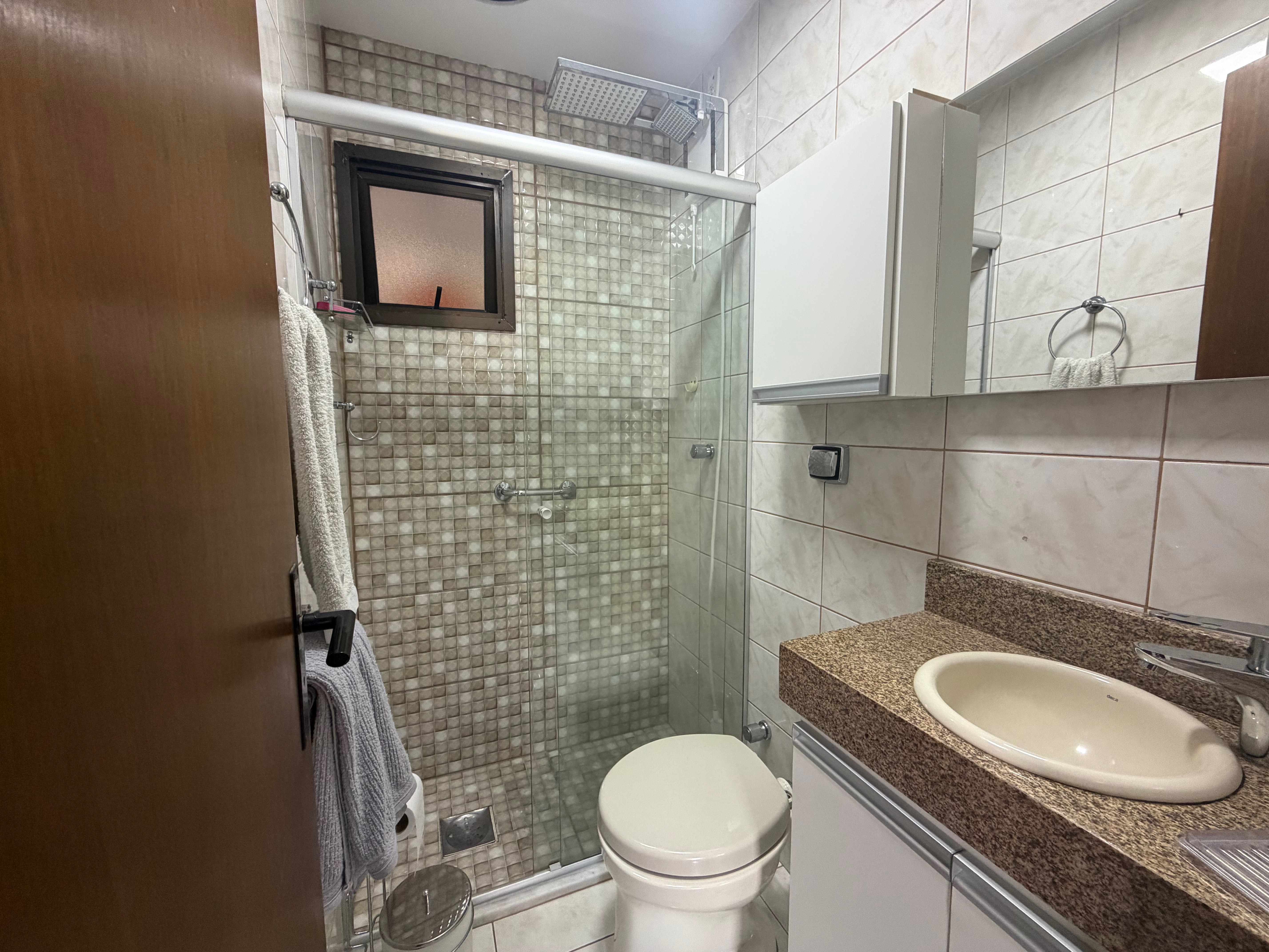 Apartamento com terraço à venda no Edifício Marieta, Centro - 61 m², 2 quartos (sendo 1 suíte), ótima posição solar e vaga. - 8