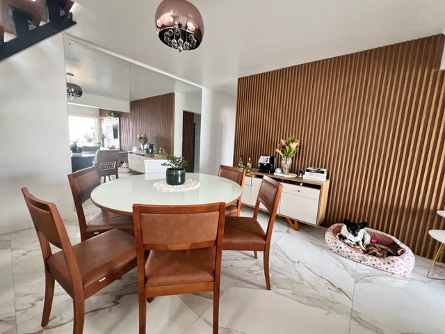Apartamento com 149m² 3 quartos e 2 banheiros, à venda, no bairro Centro em Pelotas