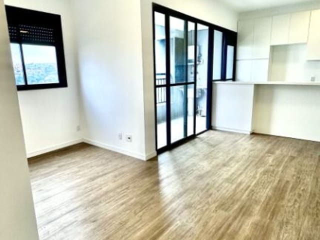 Apartamento com 70m² 3 quartos e 2 banheiros, à venda, no bairro Alphaville Empresarial em Barueri