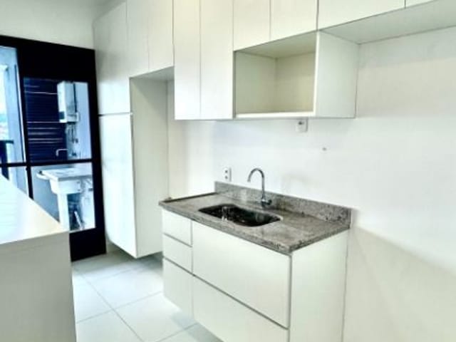 Apartamento com 70m² 3 quartos e 2 banheiros, à venda, no bairro Alphaville Empresarial em Barueri