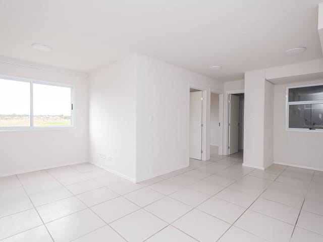 Apartamento com 92m² 2 quartos e 1 banheiro, para alugar, no bairro Areal em Pelotas