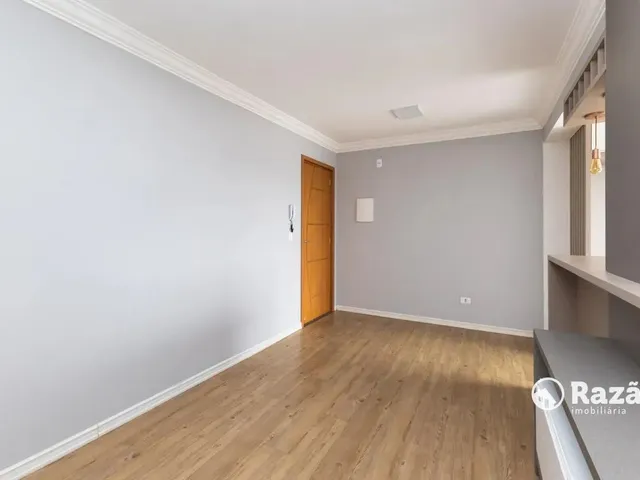 Apartamento 2 quartos e 1 banheiro, para alugar, no bairro São Gabriel em Colombo