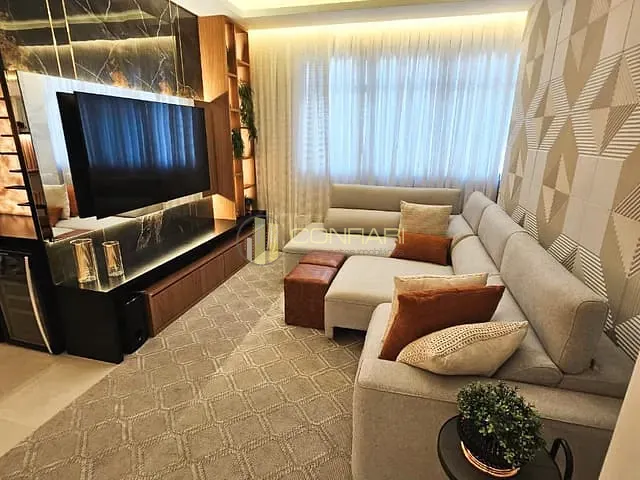 Apartamento 4 quartos e 5 banheiros, à venda, no bairro Meia Praia em Itapema