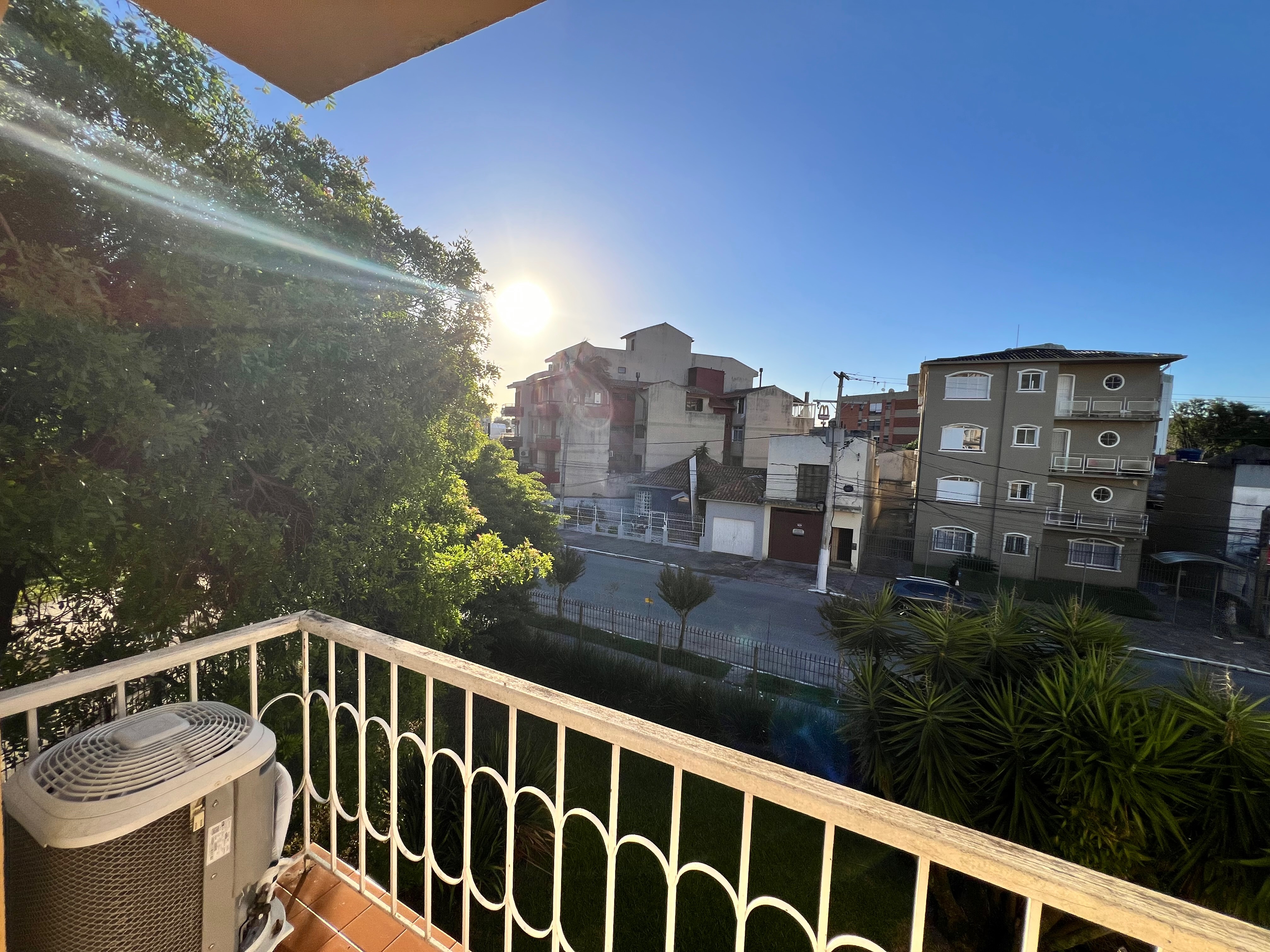 Apartamento à venda no Visconde de Serro Alegre, Areal - 89 m², 3 quartos (sendo 1 suíte), móveis planejados e ótima posição solar. - 22
