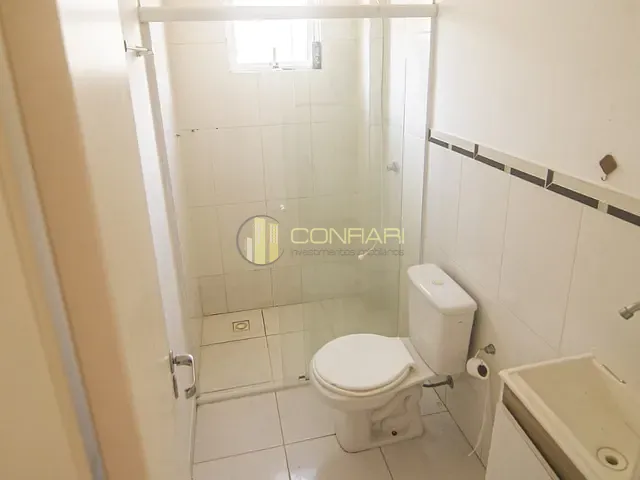 Apartamento 2 quartos e 2 banheiros, à venda, no bairro Meia Praia em Itapema