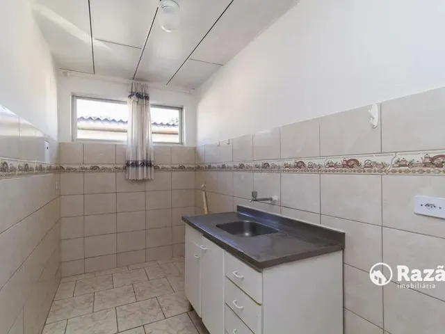 Apartamento 2 quartos e 1 banheiro, para alugar, no bairro Campo Comprido em Curitiba