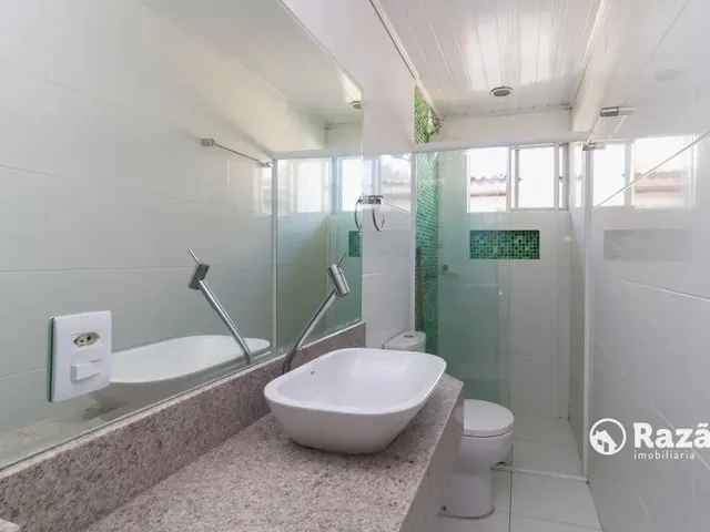 Apartamento 2 quartos e 1 banheiro, para alugar, no bairro Campo Comprido em Curitiba