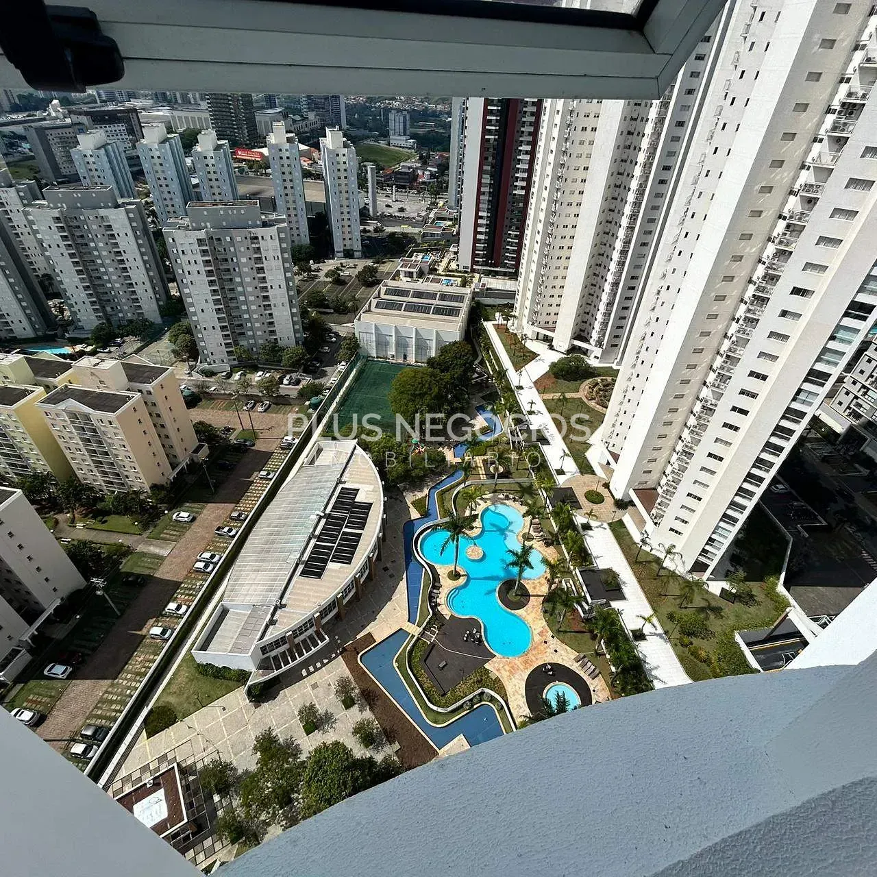 Apartamento, 3 quartos, 194 m² - Foto 1