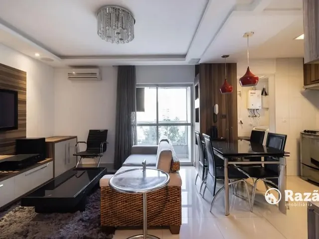 Apartamento 2 quartos e 1 banheiro, para alugar, no bairro Cristo Rei em Curitiba