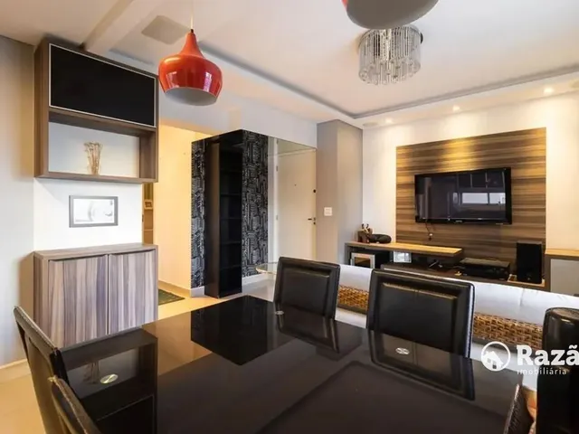 Apartamento 2 quartos e 1 banheiro, para alugar, no bairro Cristo Rei em Curitiba