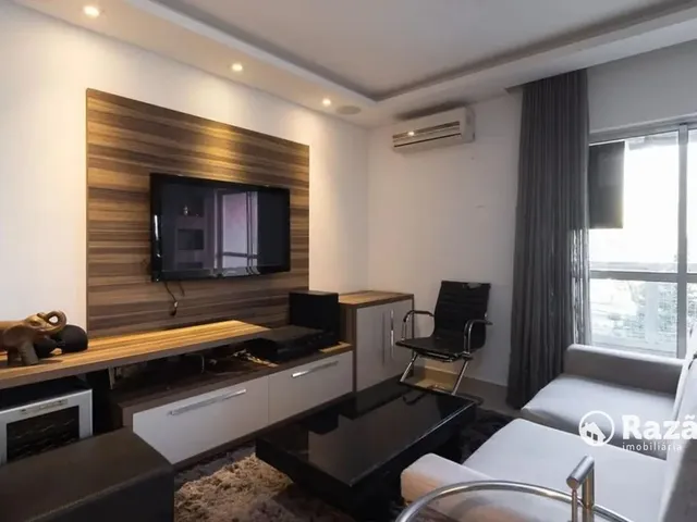 Apartamento 2 quartos e 1 banheiro, para alugar, no bairro Cristo Rei em Curitiba