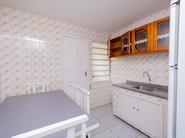 Apartamento 2 quartos e 1 banheiro, à venda ou para alugar, no bairro Centro em Pelotas