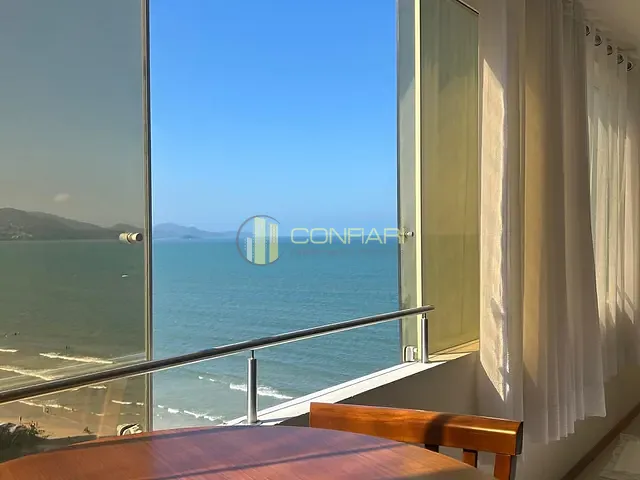 Apartamento com 288m² 3 quartos e 4 banheiros, à venda, no bairro Meia Praia em Itapema