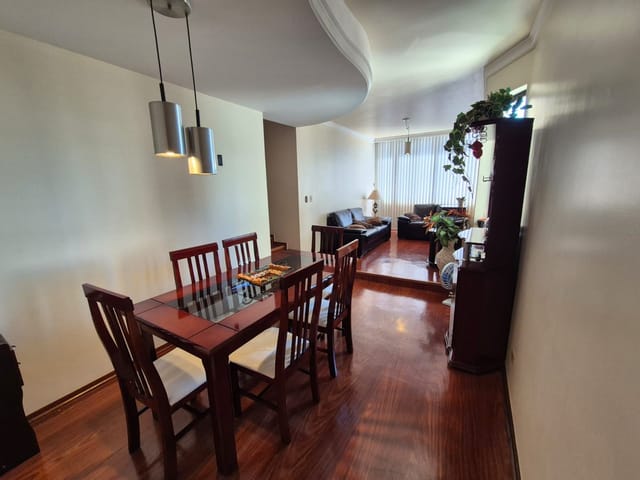 Apartamento 3 quartos e 2 banheiros, à venda, no bairro Centro em Londrina