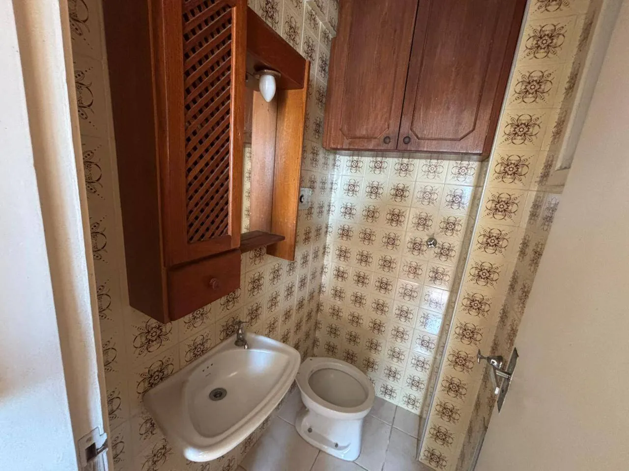 Apartamento à venda no Edifício Terrasse Status, Centro - 128 m², 3 quartos (sendo 1 suíte), andar alto com sacada e vaga. - 8