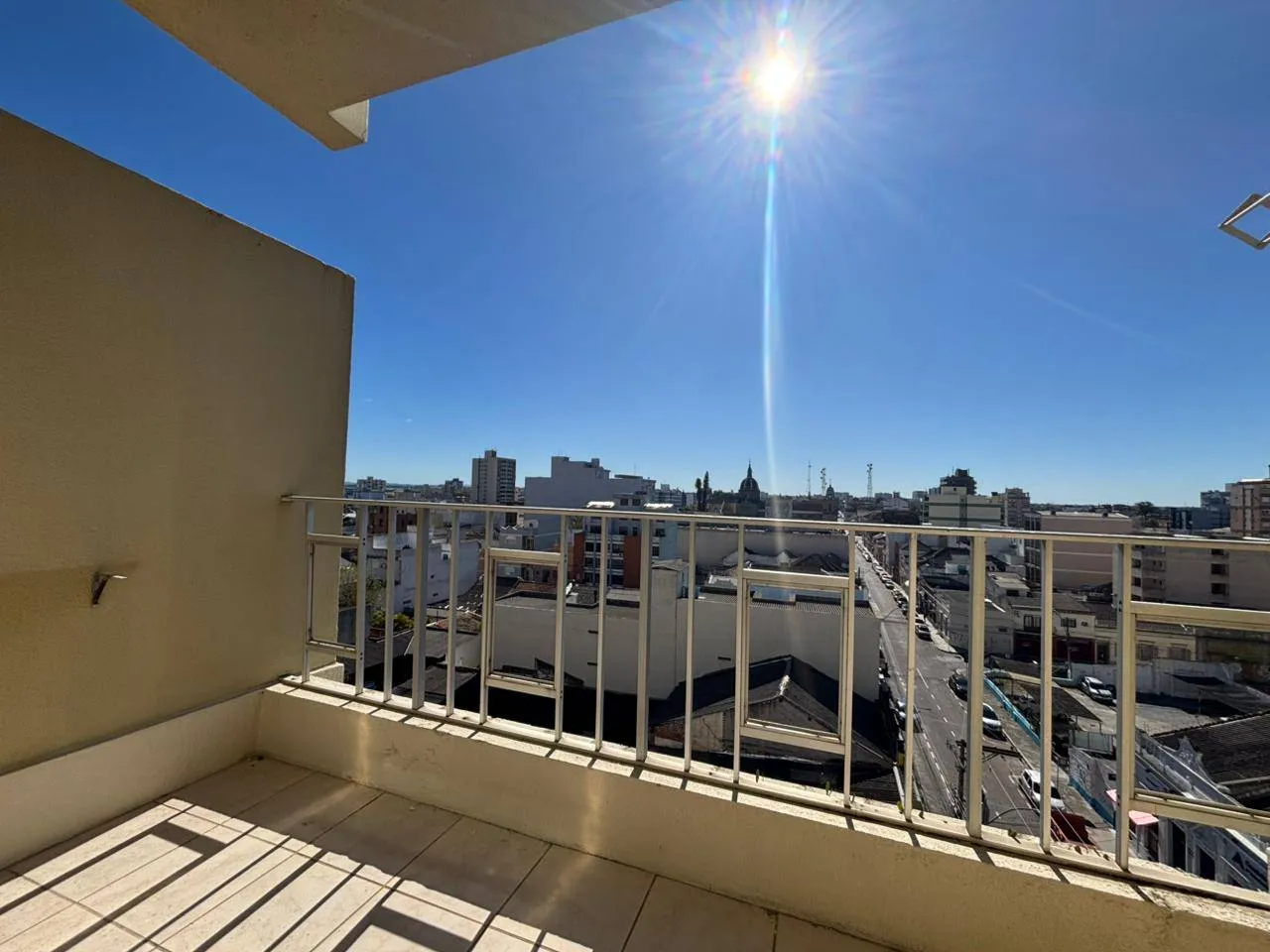 Apartamento à venda no Edifício Terrasse Status, Centro - 128 m², 3 quartos (sendo 1 suíte), andar alto com sacada e vaga. - 11