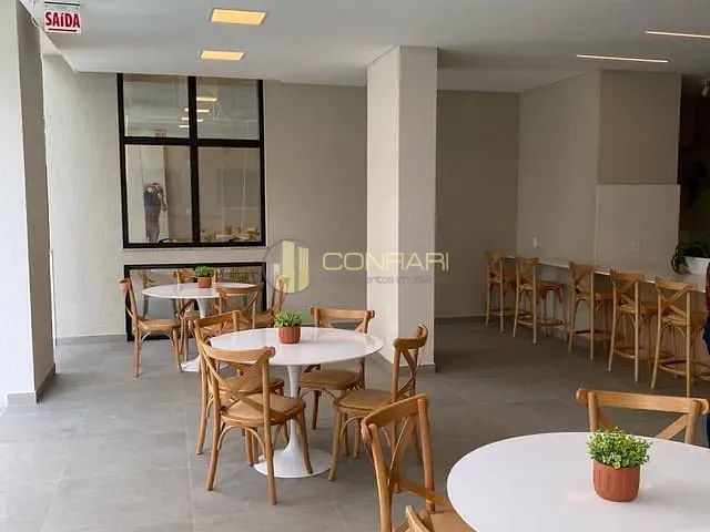 Apartamento 3 quartos e 2 banheiros, para alugar, no bairro Morretes em Itapema