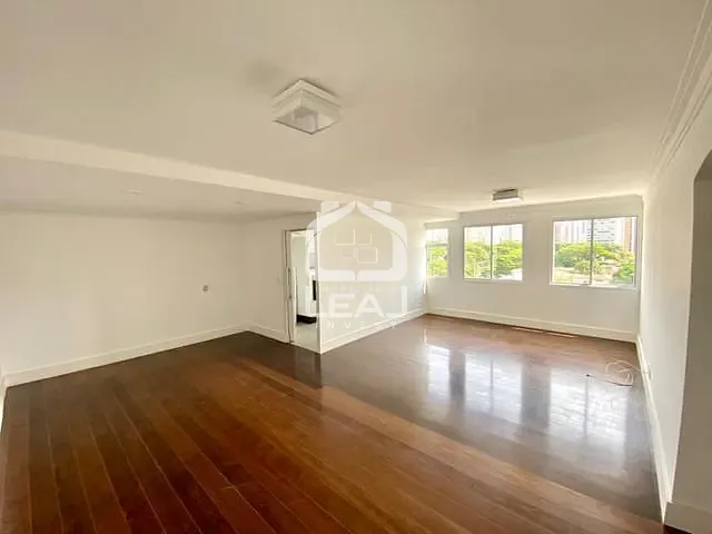 Apartamento com 140m² 3 quartos e 4 banheiros, à venda, no bairro Moema em São Paulo